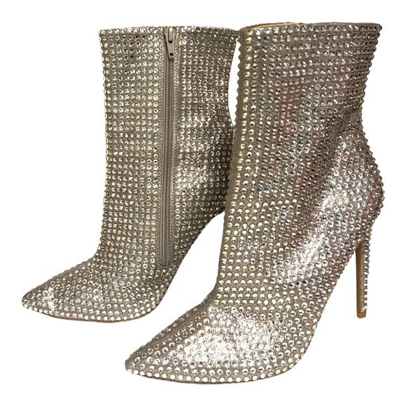 Steve Madden Winnings Rhinestone Silver Stiletto Ankle Boot 9 - Picture 2 of 12